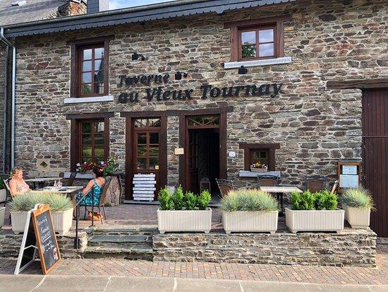 Au Vieux Tournay